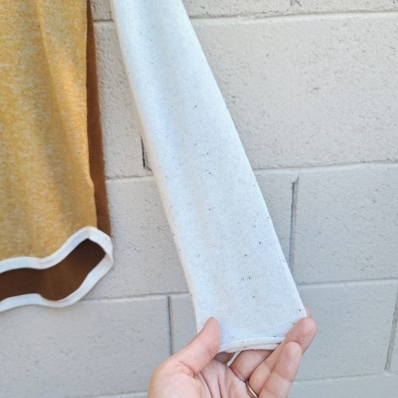 Smartwool | Shadow Pine Colorblock Sweater in Honey Gold/Natural Donegal NEW - Picture 8 of 12